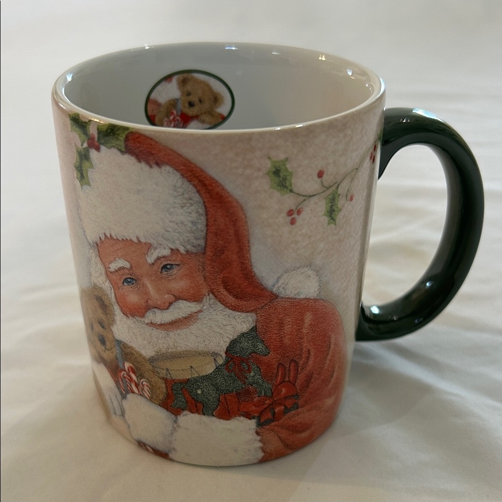 Holly Santa Collectible Lang Mug
